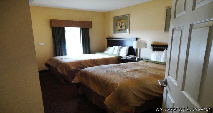 Red Roof Inn & Suites Wilson Quarto foto
